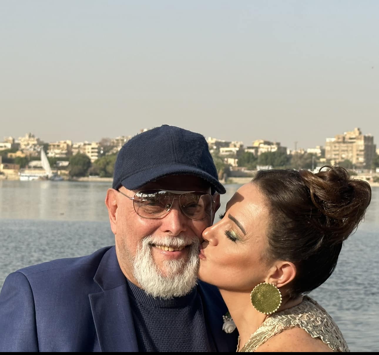رفقاء أشرف عبد الغفور في حفل تأبينه: ترك ميراثا فنيا يشرف تاريخ الفن في مصر والوطن العربي 1 334444139 942066803461713 7876451686539864255 n1713999603