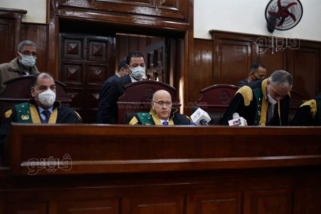 تأجيل محاكمة 7 متهمين في قضية "رشوة الجمارك" إلى 15 مايو المقبل 1 6011713286144