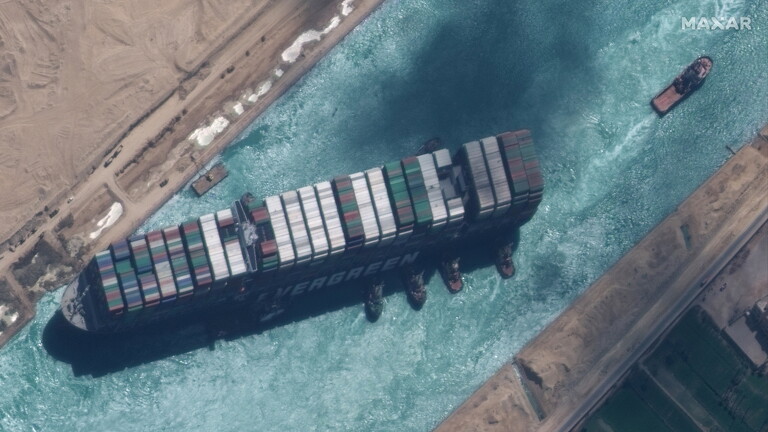 البيئة: التحفظ على السفينة الجانحة بخليج العقبة دون وقوع أي تلوث .. وحصر التلفيات بالشعاب المرجانية 1 6074a85b42360423334eb3601713174067