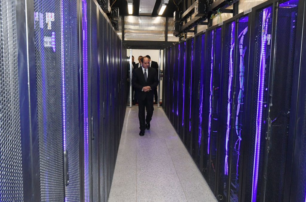 "الجمهورية": افتتاح الرئيس السيسي مركز البيانات والحوسبة السحابية انطلاقة حقيقية في مجال الرقمنة 1 8251714364703