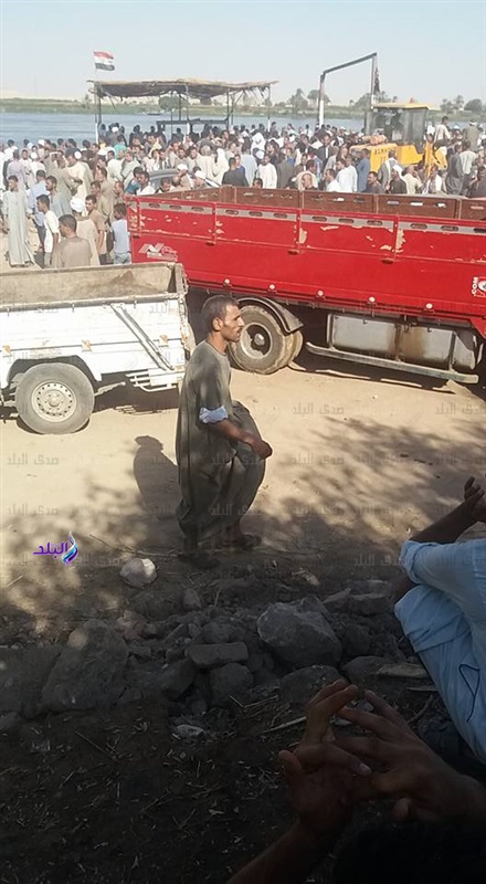 محافظ بني سويف يتابع حادث "معدية الفشن" أسفر عن مصرع 5 أشخاص من أسرة واحدة 1 9141712670488