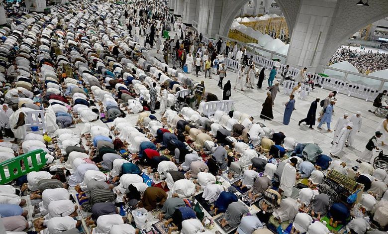 شئون الحرمين الشريفين تعلن نجاح خطة المنظومة الدينية للجمعة الأخيرة في رمضان 1 DST 1891149 3984814 11 2 20230418035754991712321464
