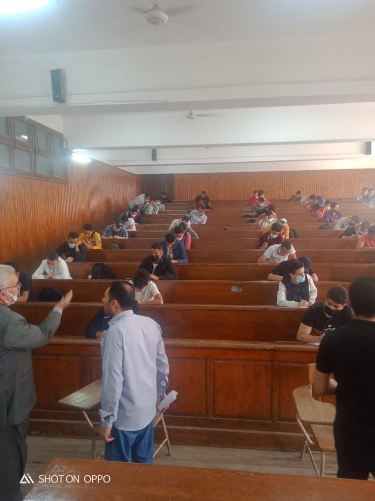 نائب رئيس جامعة الأزهر يشيد بجهود كلية اللغات والترجمة في مواكبة متطلبات العصر 1 IMG 20211028 WA00011713814266