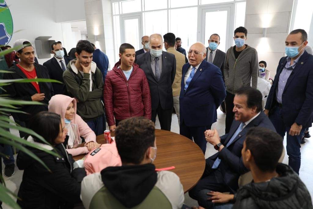 وزير التعليم العالي يشيد بإمكانيات وتجهيزات الجامعة المصرية اليابانية للعلوم والتكنولوجيا 1 IMG 20211202 WA01351714221728