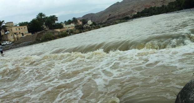 الأمطار الغزيرة بسلطنة عمان تتسبب في فيضان عدد من السدود بمحافظة الظاهرة 1 b3884ba827744f001713350648