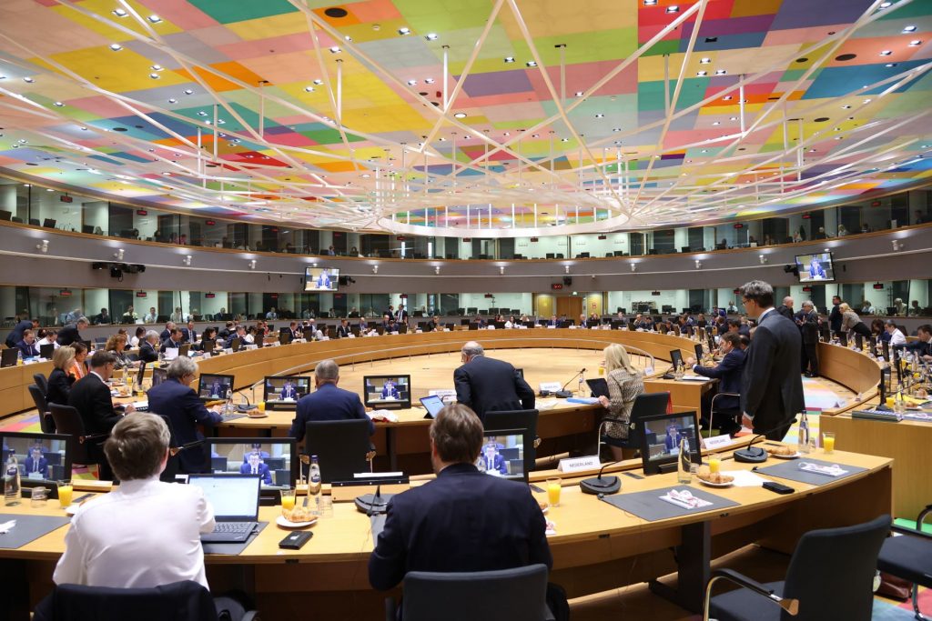 البرلمان الأوروبي يعطي الضوء الأخضر لـ تعليق الرسوم الجمركية على الواردات الأوكرانية حتى 2025 1 d58d0d65 5831 40f8 a443 076a8bf86ec71713964746