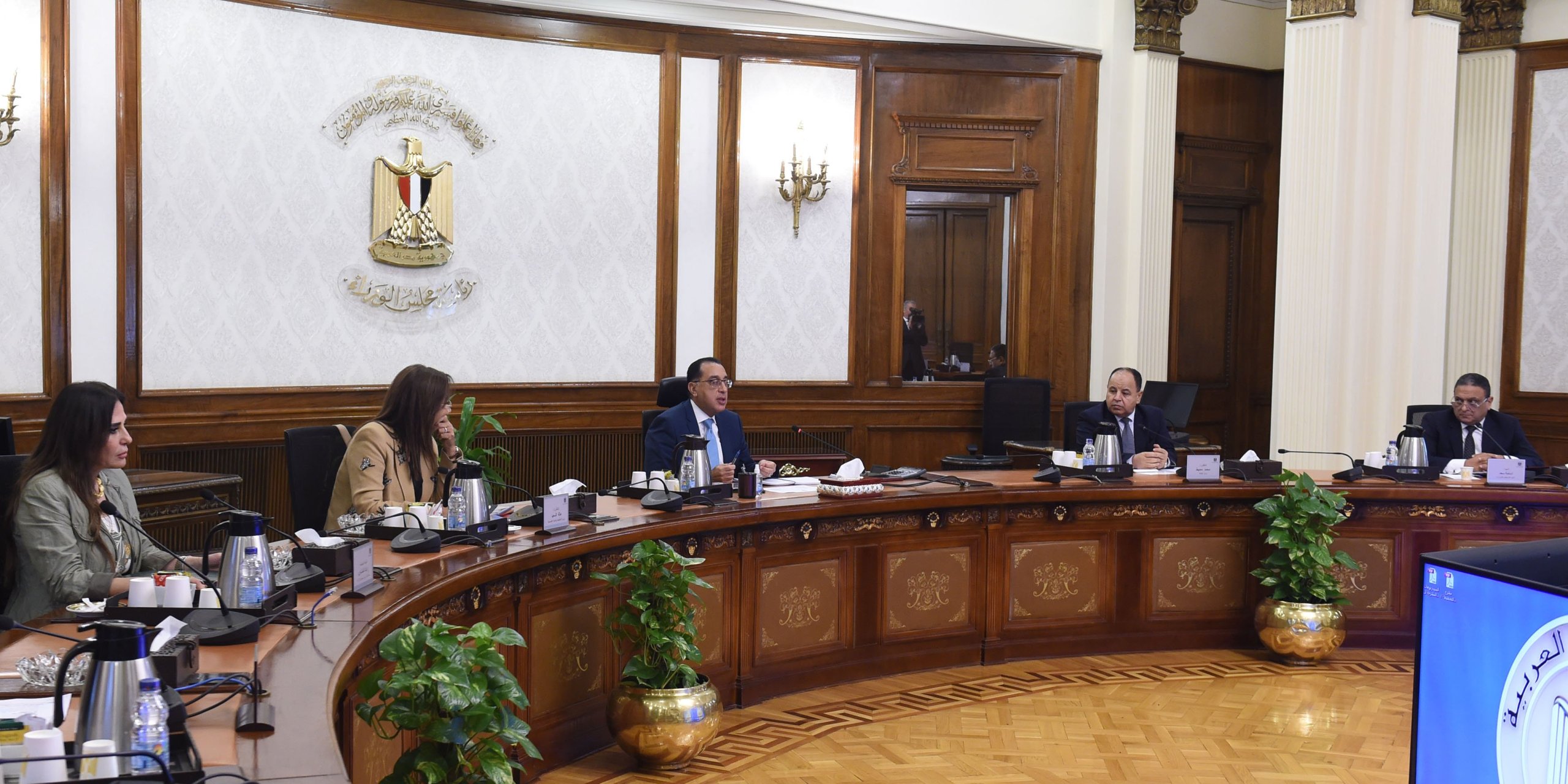رئيس الوزراء يصل الرياض للمشاركة في الاجتماع الخاص للمنتدى الاقتصادي العالمي لتعزيز التعاون الدولي 1 elaosboa20134 scaled1714247647