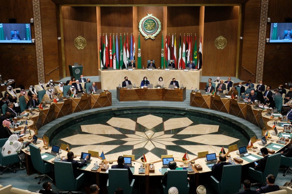 بدء اجتماع الدورة غير العادية لمجلس الجامعة العربية لبحث استمرار الجرائم الإسرائيلية في غزة 1 elaosboa916801713965763
