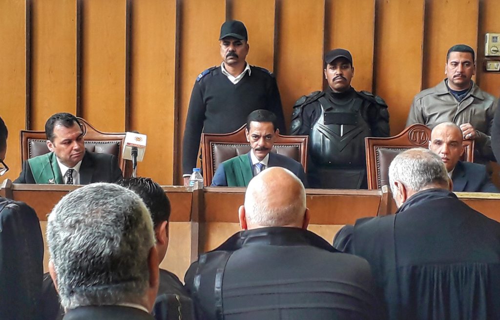 السجن المشدد 5 سنوات لرئيس حي السلام السابق لإدانته وموظف آخر بطلب رشوة مالية 1 photo e3781714403469