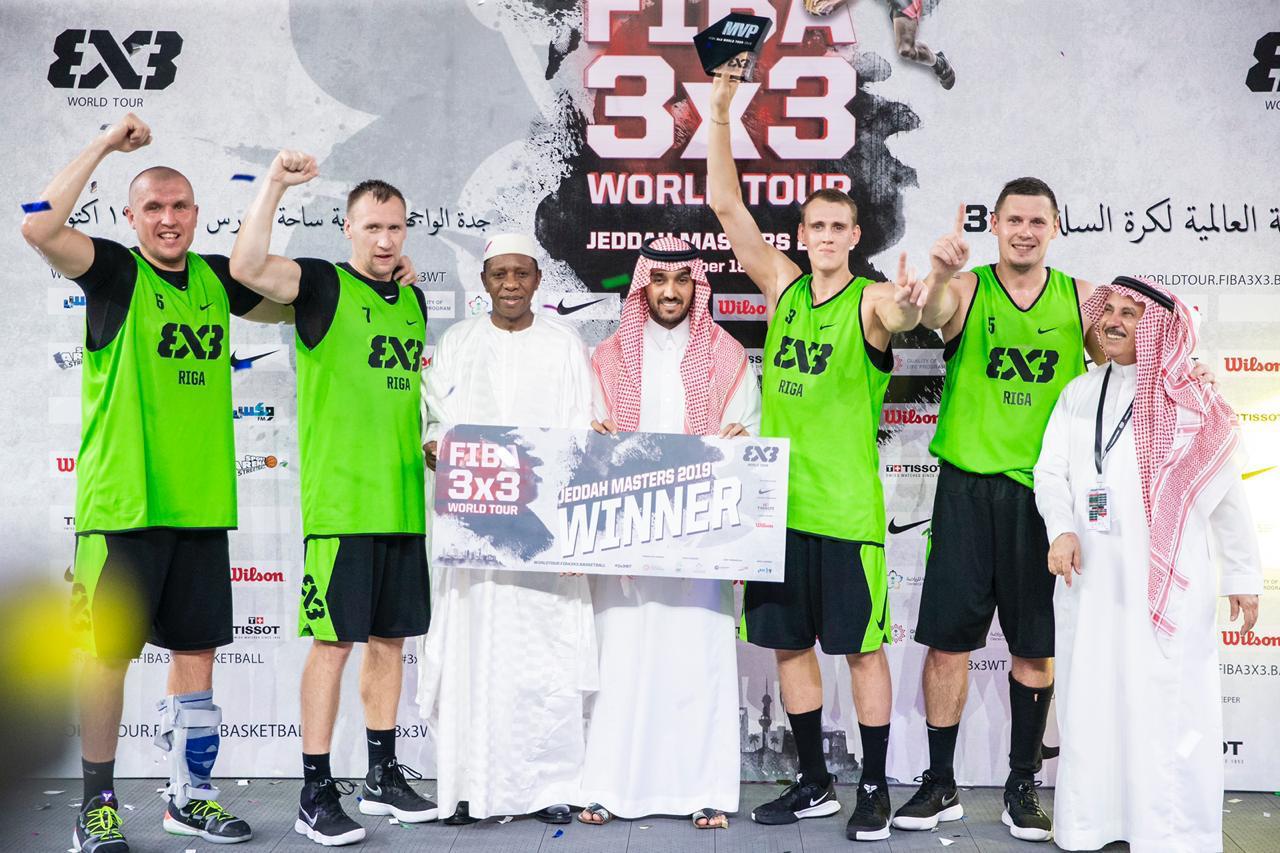 "الرفاع 3x3" البحريني يحقق المركز الثالث في الجولة العالمية الافتتاحية لكرة السلة باليابان 1 هيمانغ1714326844