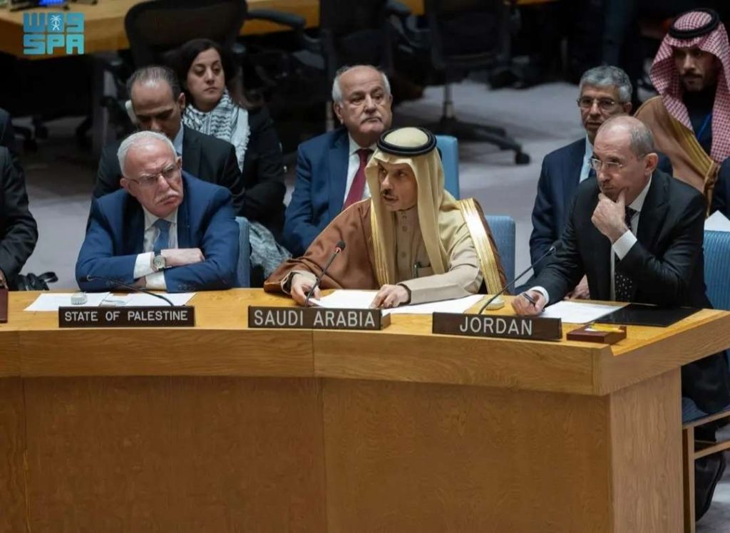 القادة العرب يطالبون بالوقف الفوري والدائم لإطلاق النار في قطاع غزة 1 مشاركة وزير الخارجية في مجلس الأمن 1701297447 01715872263