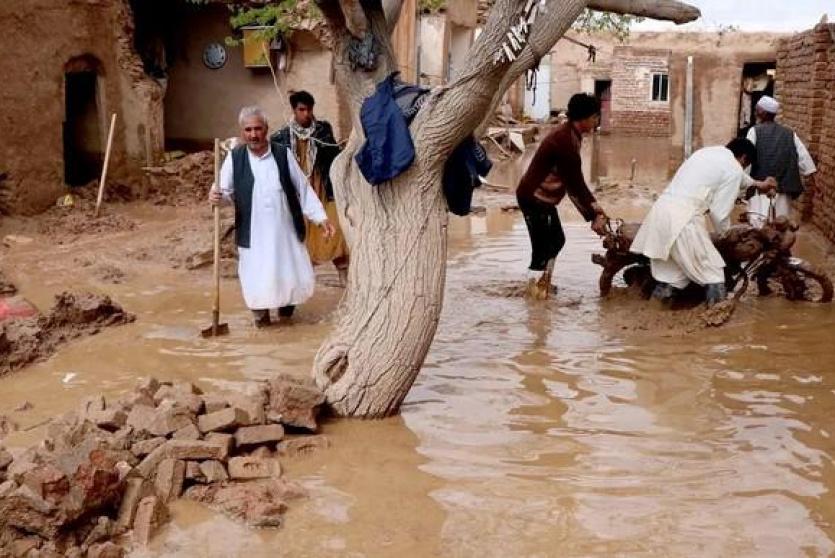 ارتفاع حصيلة ضحايا الفيضانات بإقليمين في أفغانستان إلى 68 قتيلا 1 نورستان 16277364821716112085