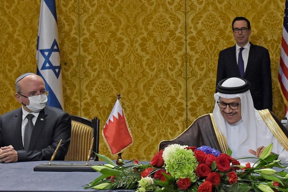 وزير الخارجية البحريني: زيارة الملك حمد إلى موسكو تعزيز للصداقة والتعاون الاستراتيجي مع روسيا 1 1229155803