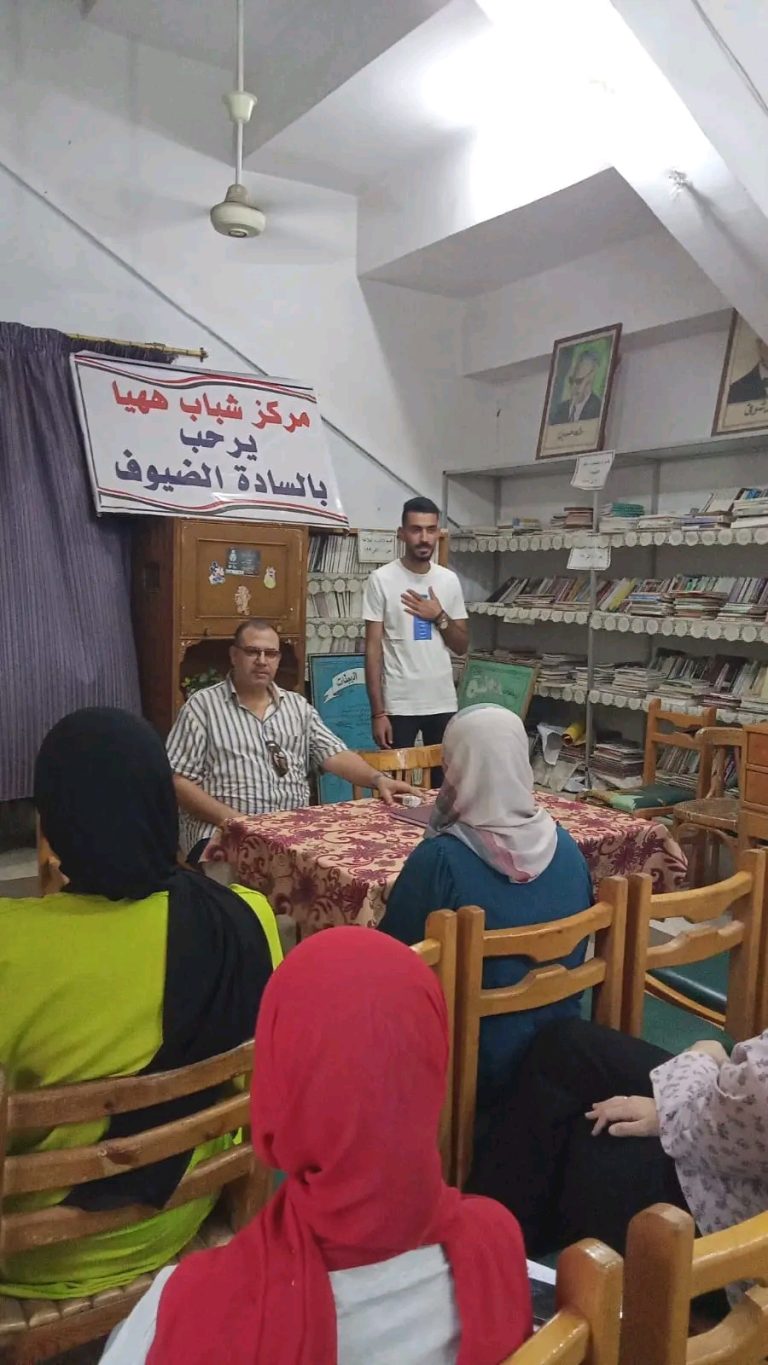 تنفيذ مبادرة "رواد تحيا مصر" للتوعية بمخاطر المخلفات الإلكترونية بالإسماعيلية وأسوان 1 1701078799798