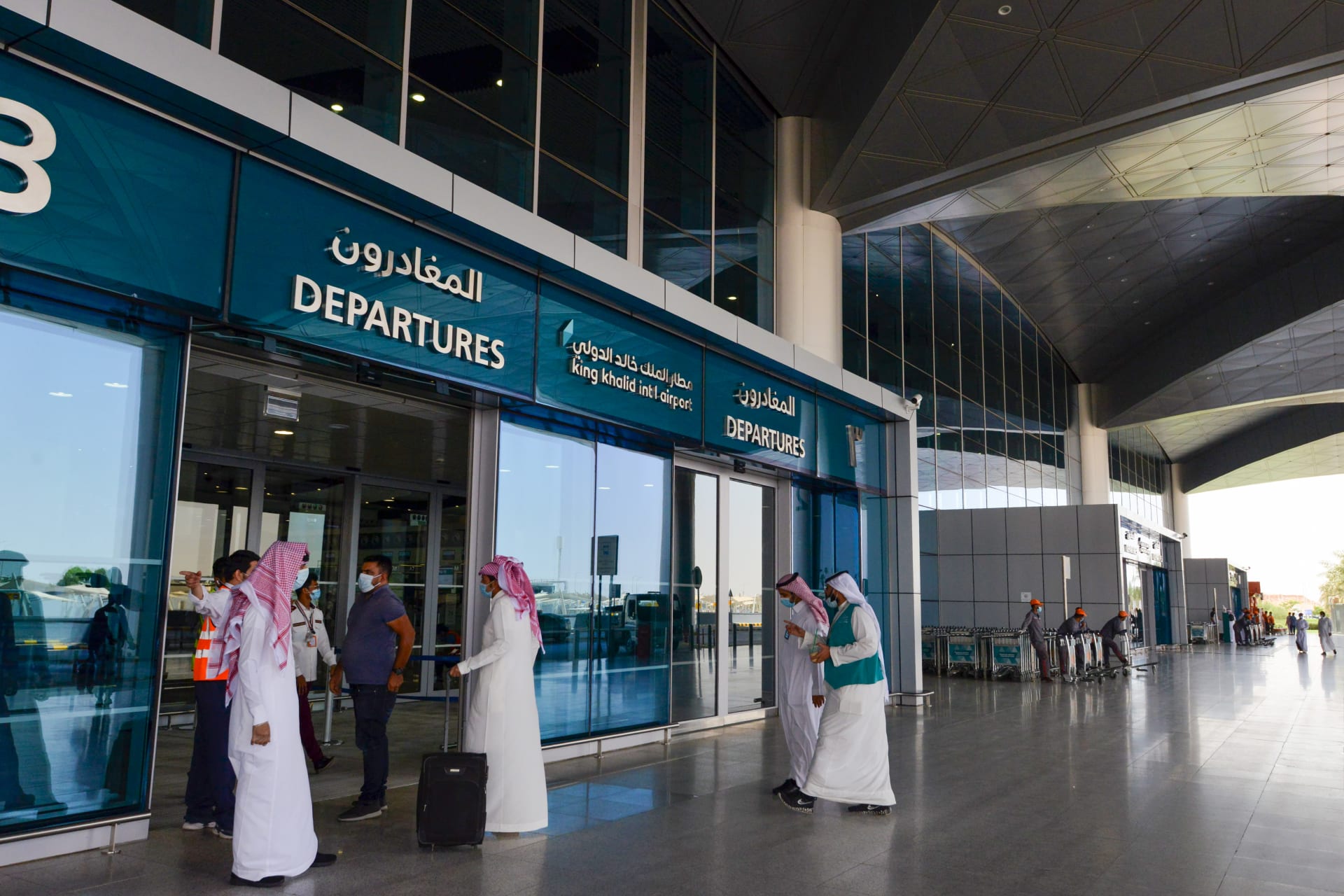 السعودية: وصول 267 ألفا و657 حاجا من خارج المملكة عبر المنافذ الدولية حتى أمس 1 1738431716219005