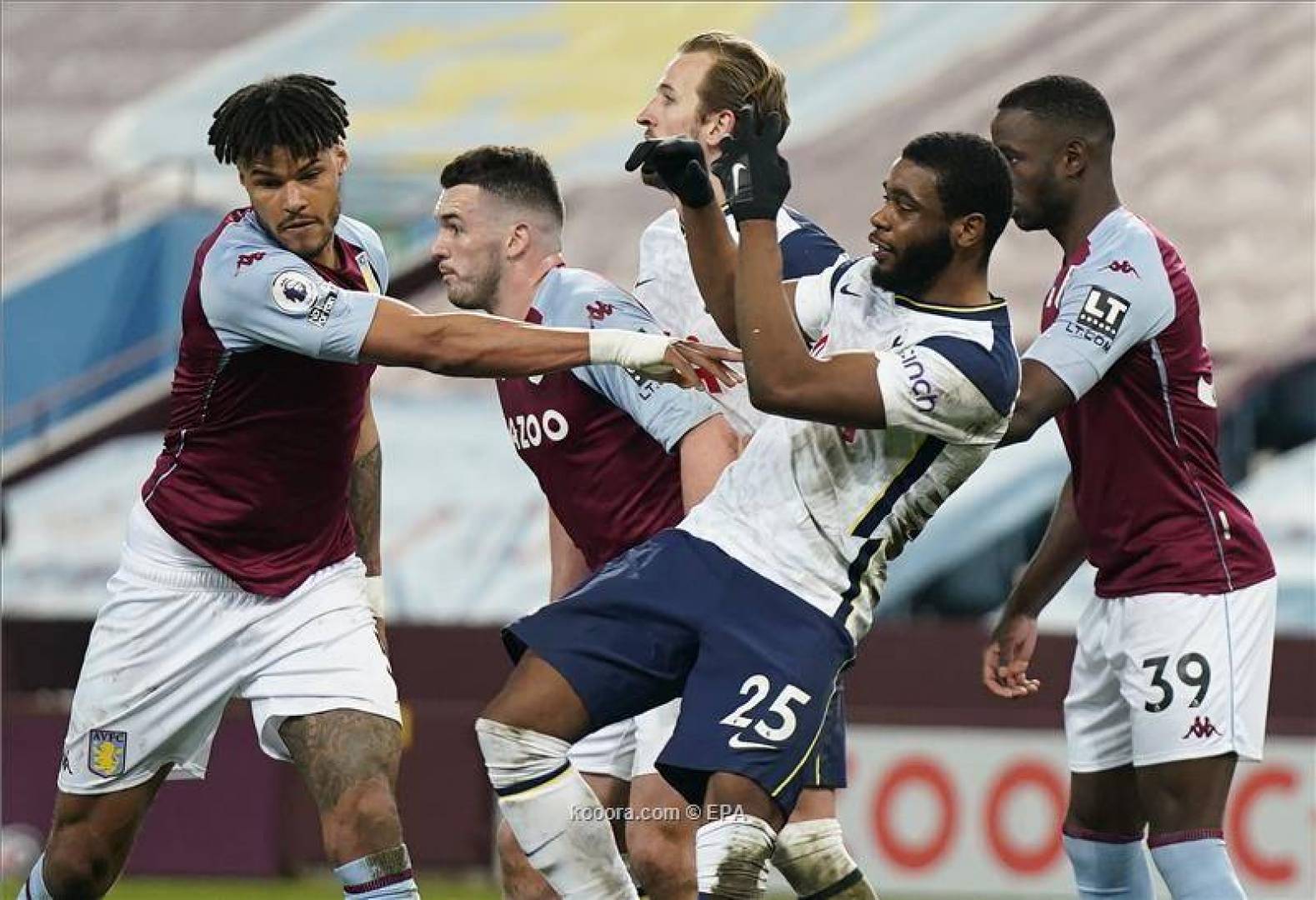يقترب من دوري الأبطال.. أستون فيلا يخطف تعادلا ثمينا مع ليفربول ٣-٣ بالدوري الإنجليزي 1 20 254808 highres1715637066