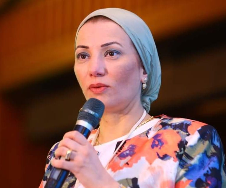 وزيرة البيئة للبنك الدولي: الدولة جادة في إشراك القطاع الخاص ......... إضافة أولى وأخيرة 1 28e0643937786583afa4137e818ea61e e16236833534771716136986