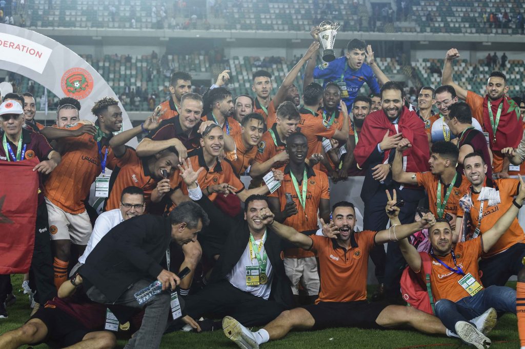 الزمالك بالزي التقليدي أمام نهضة بركان المغربي في ذهاب نهائي كأس الكونفيدرالية 1 2eaae46b2b49c083aa07f1a72be4caa51715427606