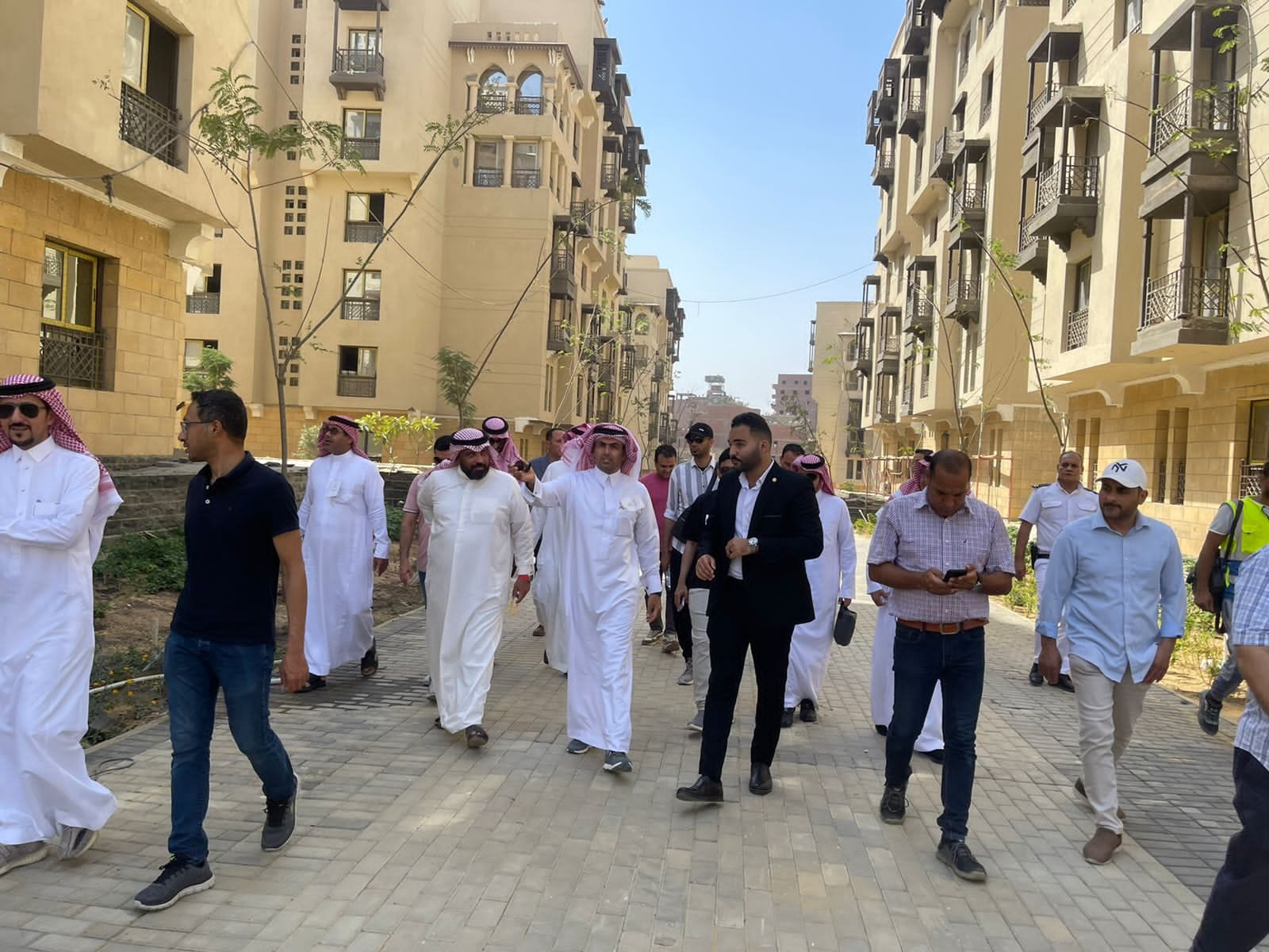 مسئولو "الإسكان" يعرضون على نظرائهم من الأردن التجربة المصرية فى إنشاء المدن الجديدة الذكية 1 311109350 516668783836880 4361960730456876928 n1716890644
