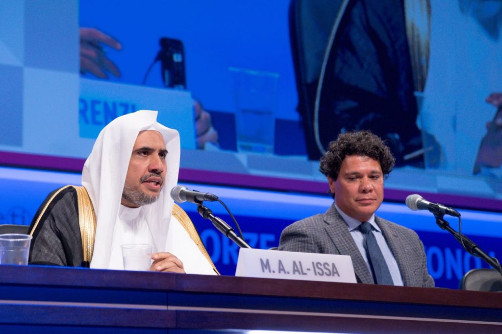 رئيس رابطة الجامعات الإسلامية..مبادرة بناء الجسور جاءت من الشرق لتمد يدها للغرب لتعزيز قيم السلام والتسامح 1 42829c27 c7dd 4d3e adf2 e2fc3a236ba61715788983