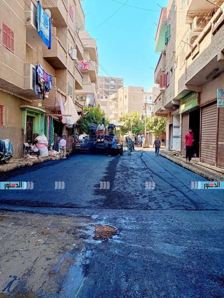 أسيوط تستكمل تطوير ورصف شوارع منفلوط ضمن الخطة الاستثمارية 2023- 2024 1 451715074024
