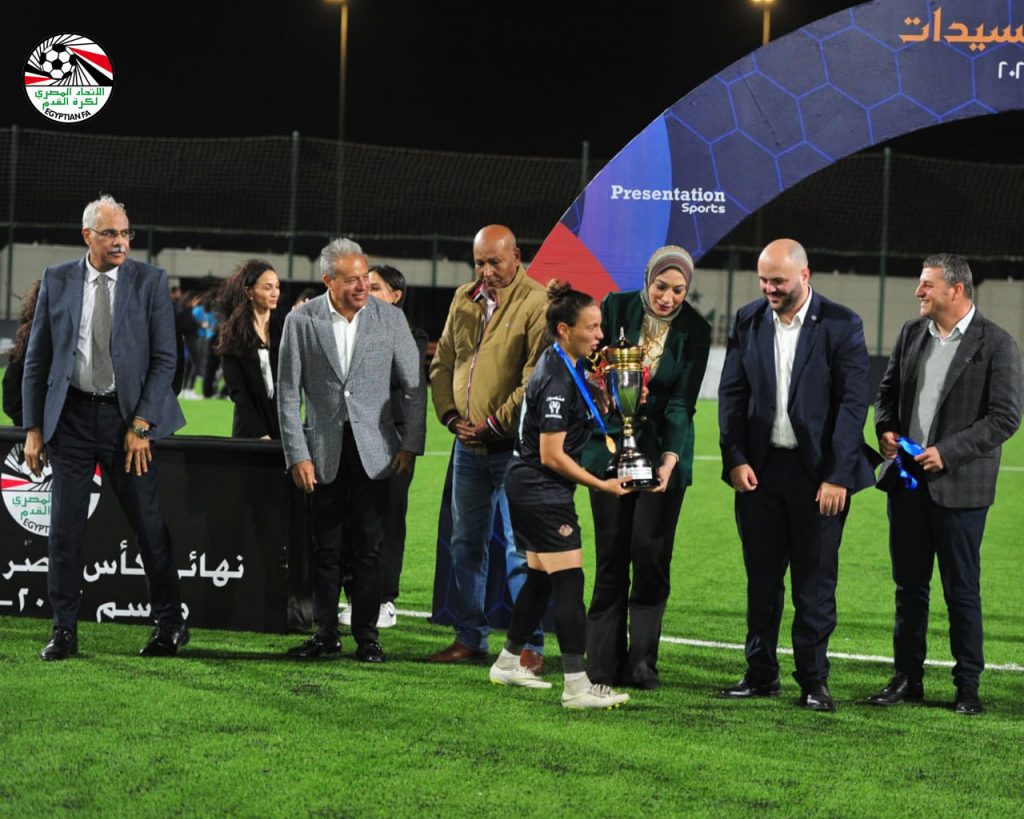 عضو اتحاد الكرة : فريق توت عنخ امون مشروع واعد ننتظر منه إسهامات أكثر بالكرة النسائية 1 4981715198523