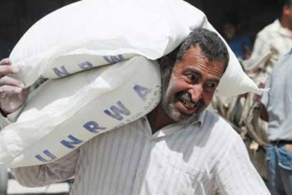 غدا .. اليابان تسلم قافلة تحتوي على مساعدات لـ (الأونروا) دعما للفلسطينيين في غزة 1 4 1111716109624