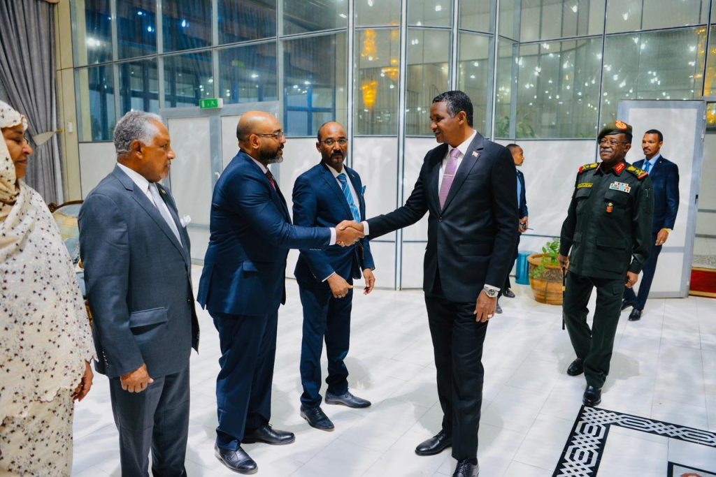نائب رئيس مجلس السيادة بالسودان يتوجه إلى إرتيريا 1 552227 Ppv80 tCiejZ3ST0C3w8uOsZEPdd7iqL1716476584