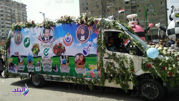 سياحة ومصايف الإسكندرية تنظم معرضًا وموكبًا للسيارات المزينة بالزهور احتفالا بأعياد الربيع 1 6301715002984