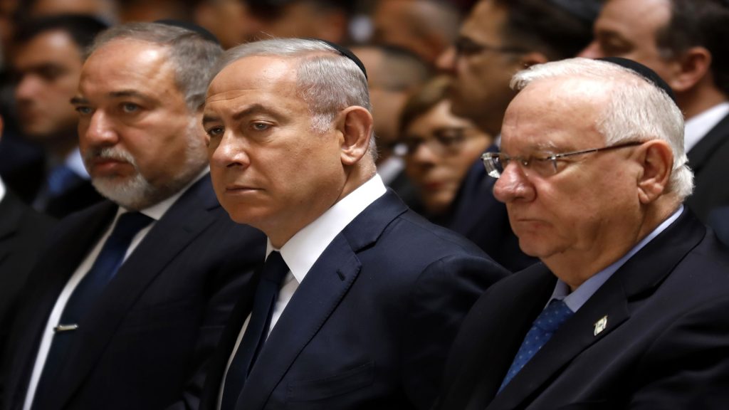 بعد اعتراف 3 دول أوروبية بدولة فلسطين.. إسرائيل "مُهتاجة" تستدعي سفراء وتلغي فك الارتباط وتخنق السلطة "ماليا" 1 795EC1A6 C490 4878 B8AE 0F052ABF5A201716384663