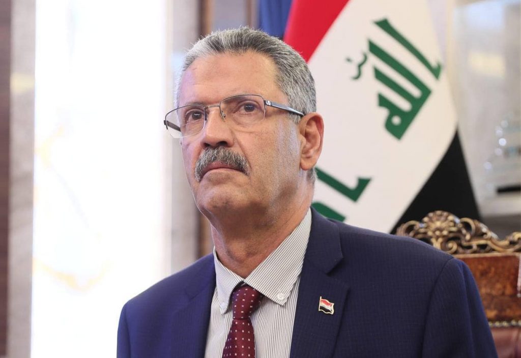 وزير النفط العراقي: ملتزمون باتفاق خفض الإنتاج الطوعي لمنظمة "أوبك" 1 7ee3f4798616d88a1a875bfe1e314539 e16700776139001715517785