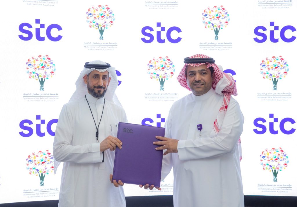 برتوكول تعاون بين "مركز التميز العلمي والتكنولوجي" والجامعة العربية المفتوحة فى مجال التدريب وريادة الأعمال 1 E4E5j4MWYAYfCf11714557187