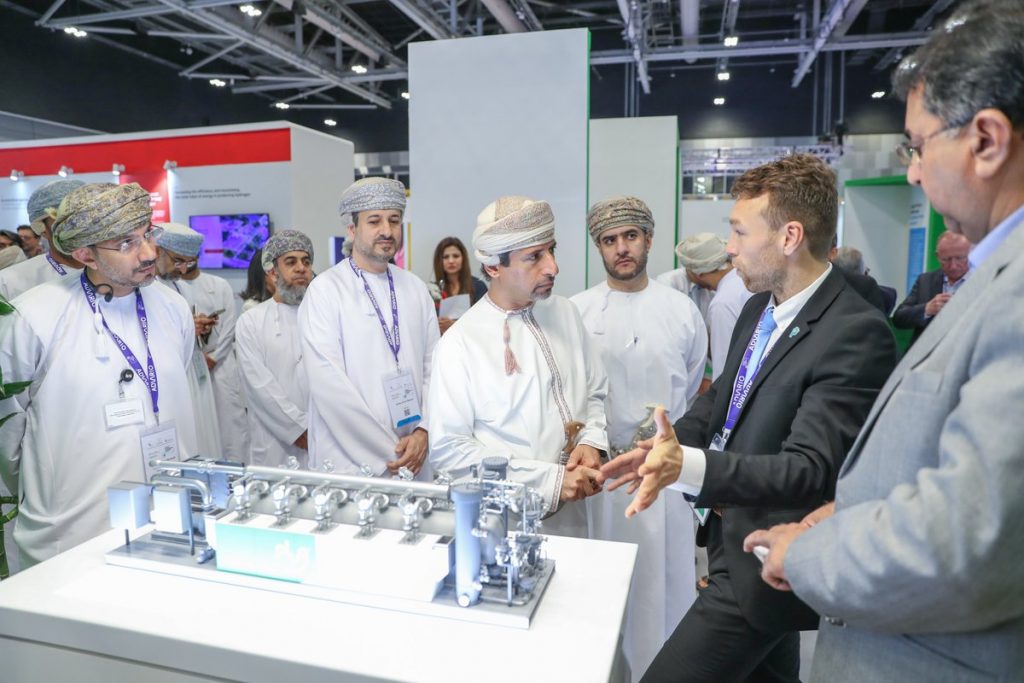 محافظ الإسكندرية: معرض (IFAT) يتيح الإطلاع على التقنيات الحديثة بمجال إعادة التدوير والاستدامة 1 FjNL433XwAEgJNb1715860744