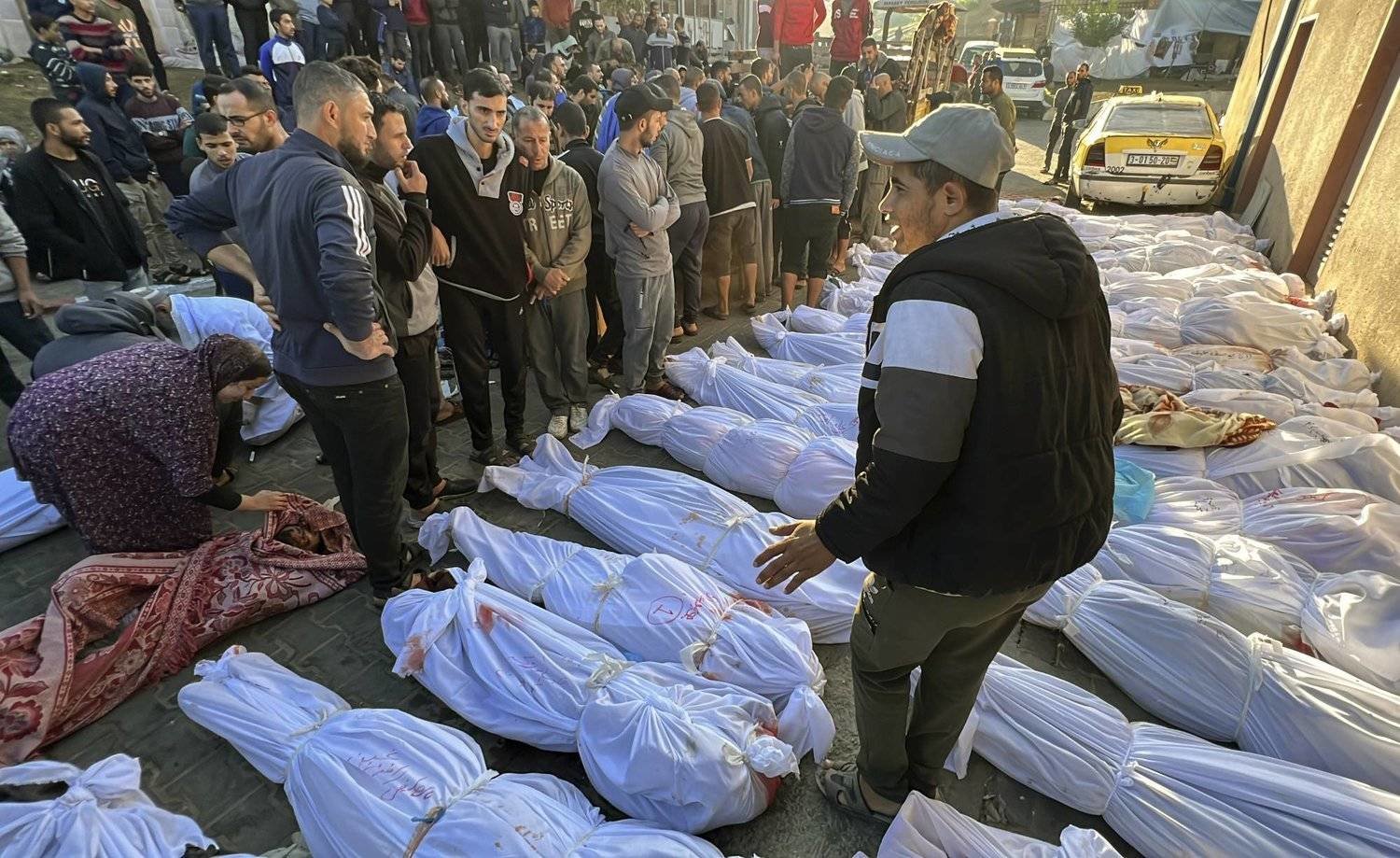 "صحة غزة": الاحتلال ارتكب 5 مجازر خلال آخر 24 ساعة راح ضحيتها 53 شخصًا و357 مُصابًا 1 IMG 47771717072504