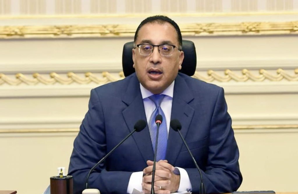 رئيس الوزراء يتابع موقف التعديلات المقترحة على قانون المناطق الاقتصادية 1 Screen Shot 2021 07 08 at 111715088128