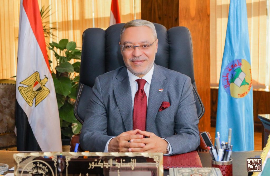 رئيس جامعة طنطا: تطوير قدرات الخريجين لتتواكب مع تكنولوجيات البرمجة والذكاء الاصطناعي 1 bd766a90 9b87 417a 8503 aabb1a8f71e56FFCB6B7 E7A8 4E54 B33A B886C1DA2BA11715693463