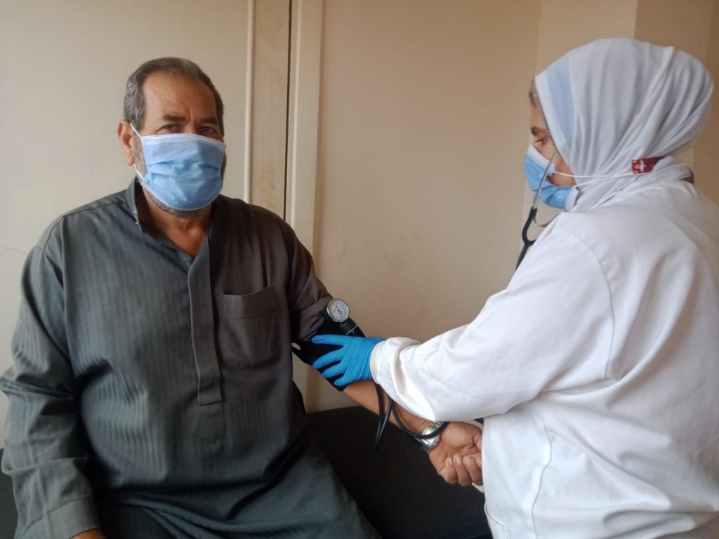 "تضامن أسوان": الكشف على 135 مريضا من الأولى بالرعاية بقرى المحافظة 1 elaosboa437191715254144