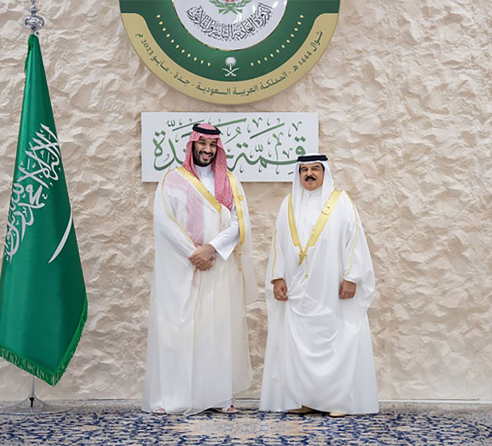 " قصرالصخير"..التاريخ يمتزج بعظمة الحاضر ويسجل استضافة مملكة البحرين للقمة العربية للمرة الأولى في تاريخها 1 f192316211715769845