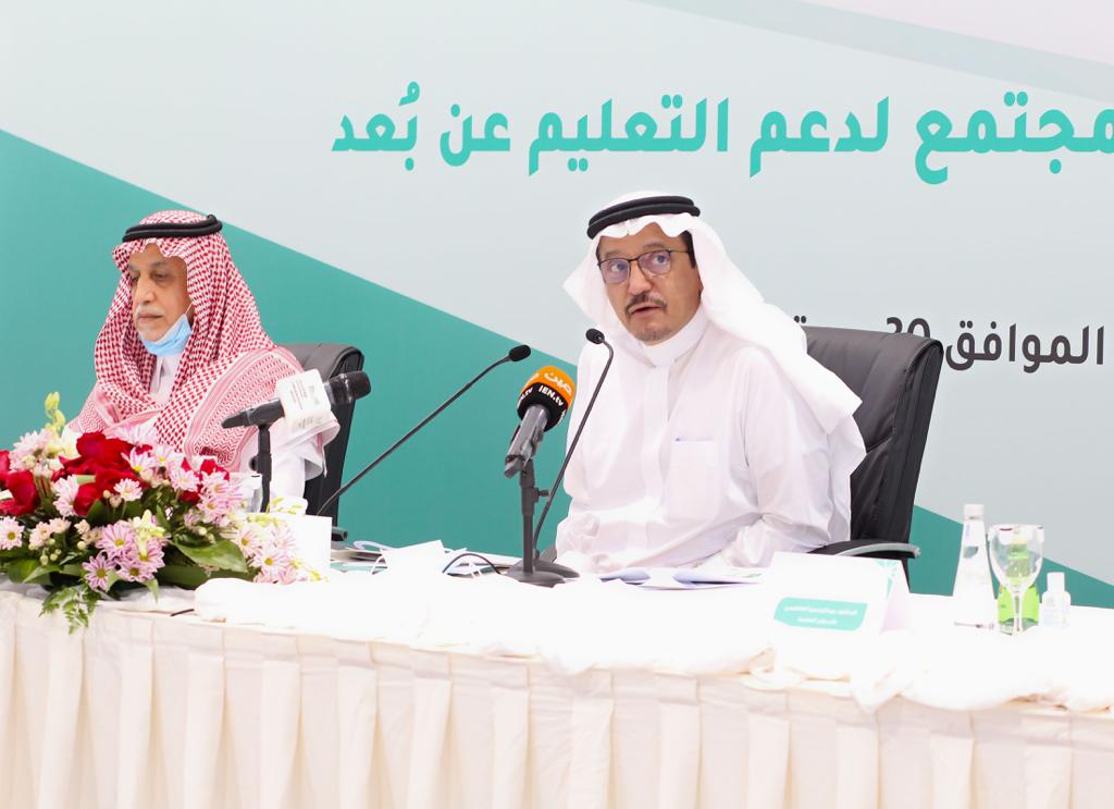 وزير التعليم : الوزارة لا تدخر جهدًا في سبيل تحقيق التنمية الشاملة للنشء 1 iii1716394983