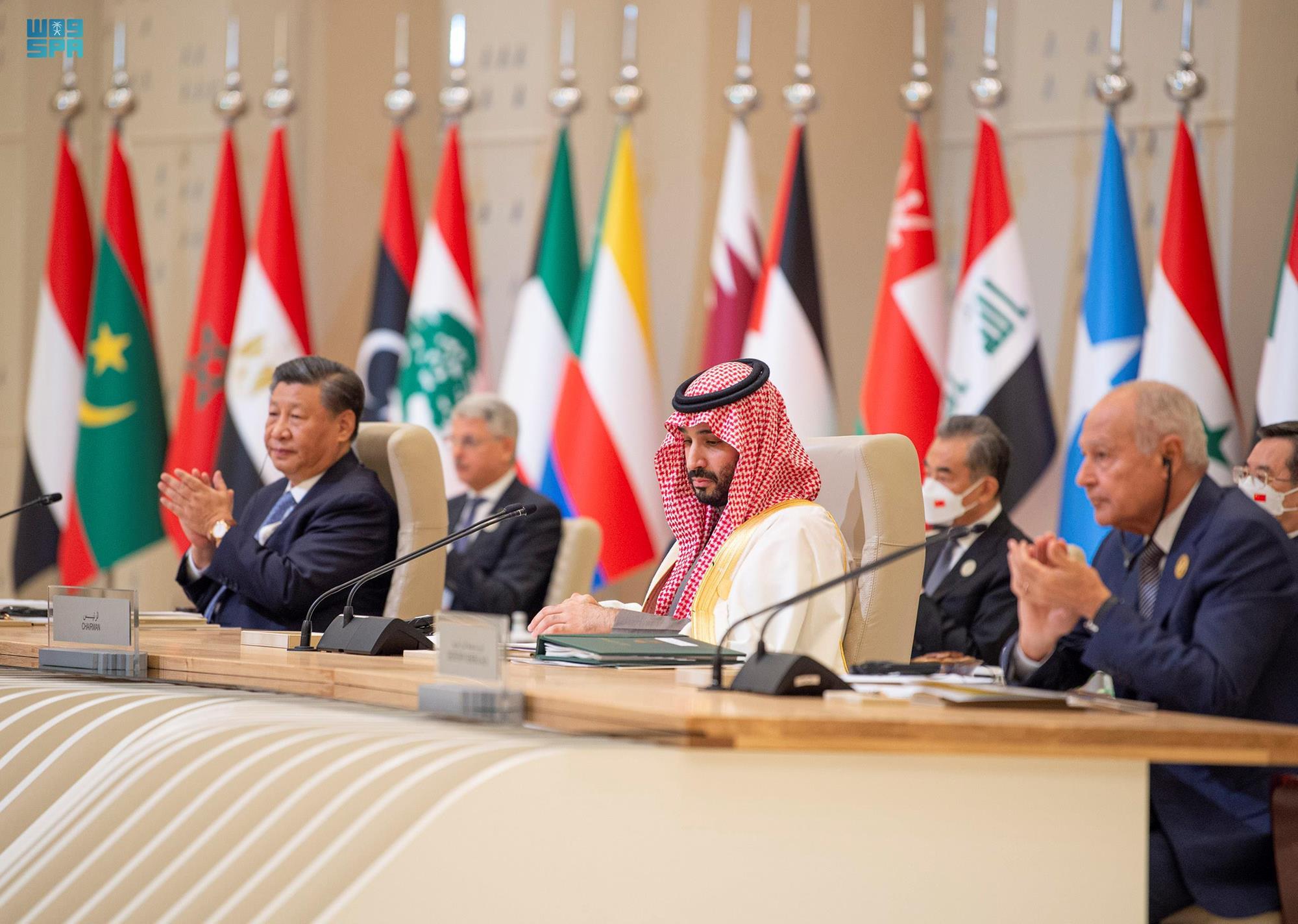 صحيفتان صينيتان: العلاقات الاقتصادية الصينية العربية توسعت ولديها إمكانات لمزيد من التطور 1 image1717148884
