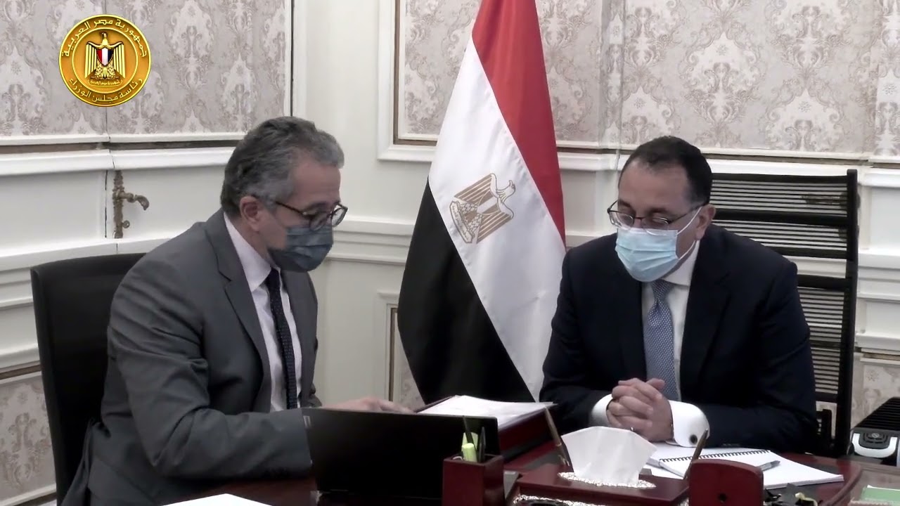 رئيس الوزراء يبحث مع مُستثمرين سياحيين صياغة رؤية وطنية لدفع حركة السياحة الوافدة إلى مصر 1