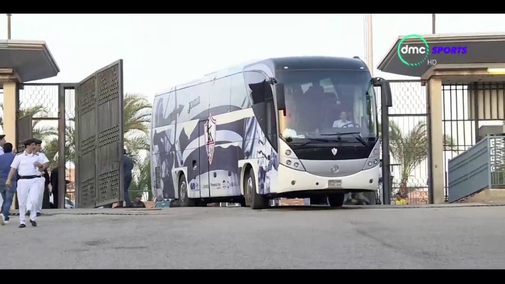 وصول حافلة الزمالك إلى ستاد القاهرة لمواجهة "نهضة بركان" المغربي في نهائي الكونفيدرالية 1 maxresdefault1716136025