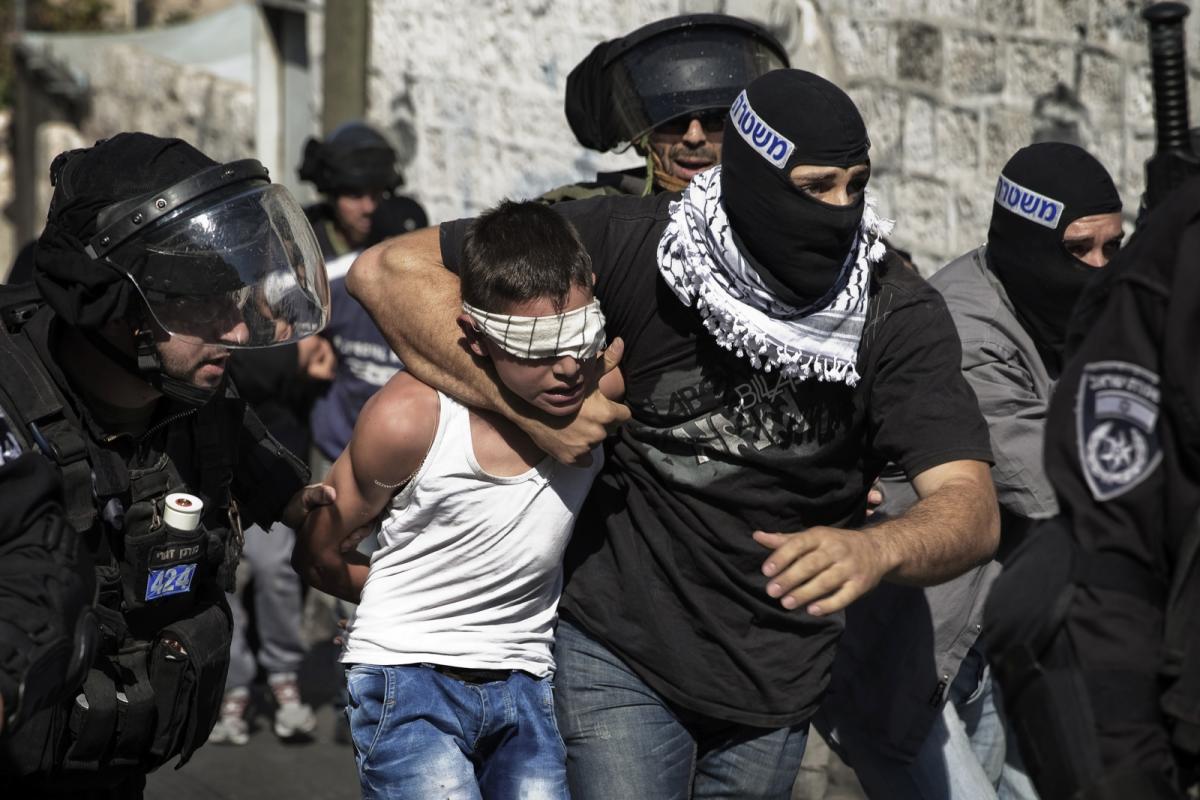 أمين نقابات العمال الفلسطينيين: الاحتلال قتل 25 عاملا منذ مطلع العام واعتقل 5100 آخرين 1 الاحتلال قتل 4 أطفال فلسطينيين منذ مطلع 20201714555623