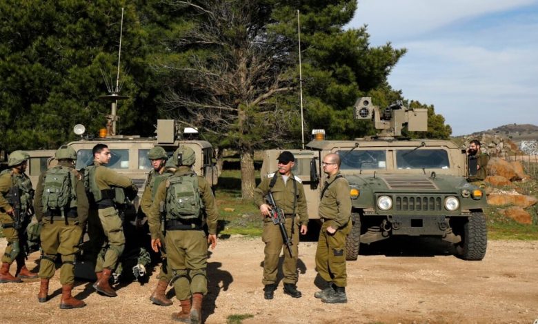 عناصر من الجيش الإسرائيلي على الحدود مع لبنان e16696307288331715275924