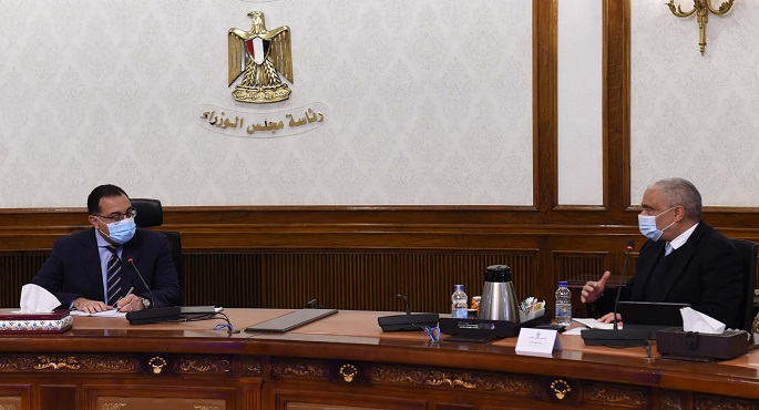 متحدث "الوزراء": الحكومة تدعم كافة الشركات الجادة وتعمل على تذليل الصعاب أمام المستثمر بمنحه الرخصة الذهبية 1 مدبولي والعربي 11714604223