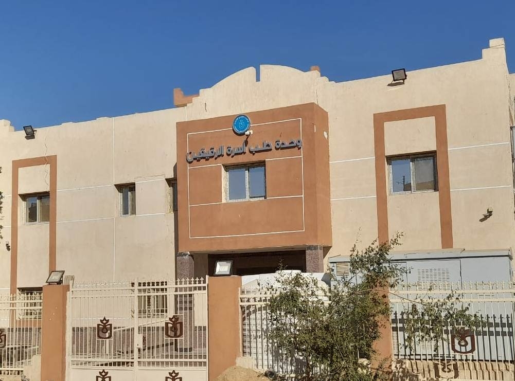 محافظ أسوان يتابع نسب الإنجاز بمشروعات المبادرة الرئاسية (حياة كريمة) 1 محافظ أسوان يتابع نسب ومعدلا