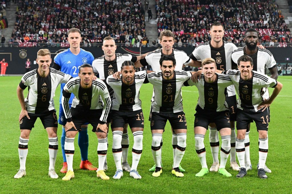 منتخب ألمانيا يتأهل لربع نهائي اليورو بعد فوزه على الدنمارك ٢-٠ 1 منتخب ألمانيا لكرة القدم1719700142