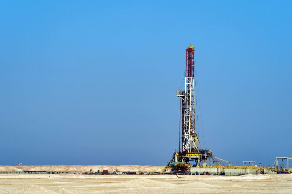 "الطاقة العمانية": 4971 مليون برميل إجمالي الاحتياطي من النفط الخام والمكثفات النفطية بنهاية 2023 1 014c073ef65e4a7ef73acd61cf606164 scaled1719402125