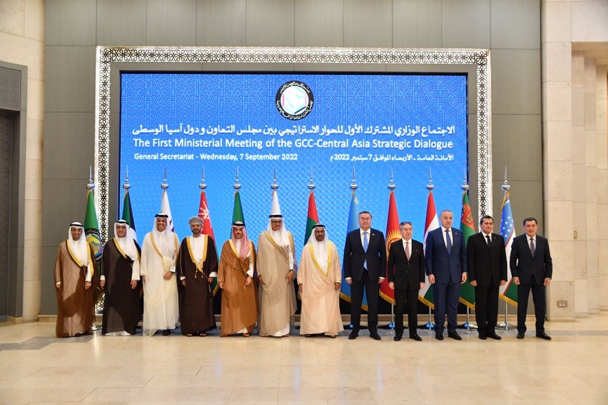 رئيس "المتحدة للخدمات الإعلامية": دول العالم تنقل عن "القاهرة الإخبارية" منذ بداية الأزمة الفلسطينية 1 1bdb3d0d 1d29 499c a106 3e9a55c6de7a1717973823
