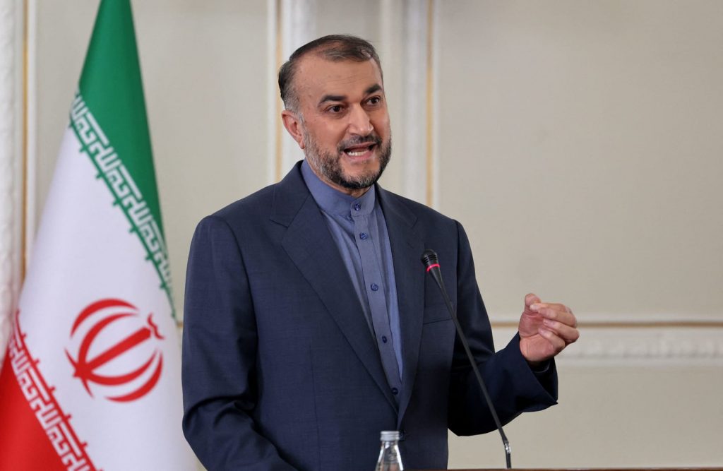 وزير الخارجية السعودي يبحث مع نظيريه الإيراني والبرازيلي علاقات التعاون الثنائي والتطورات الإقليمية 1 2009971718107807